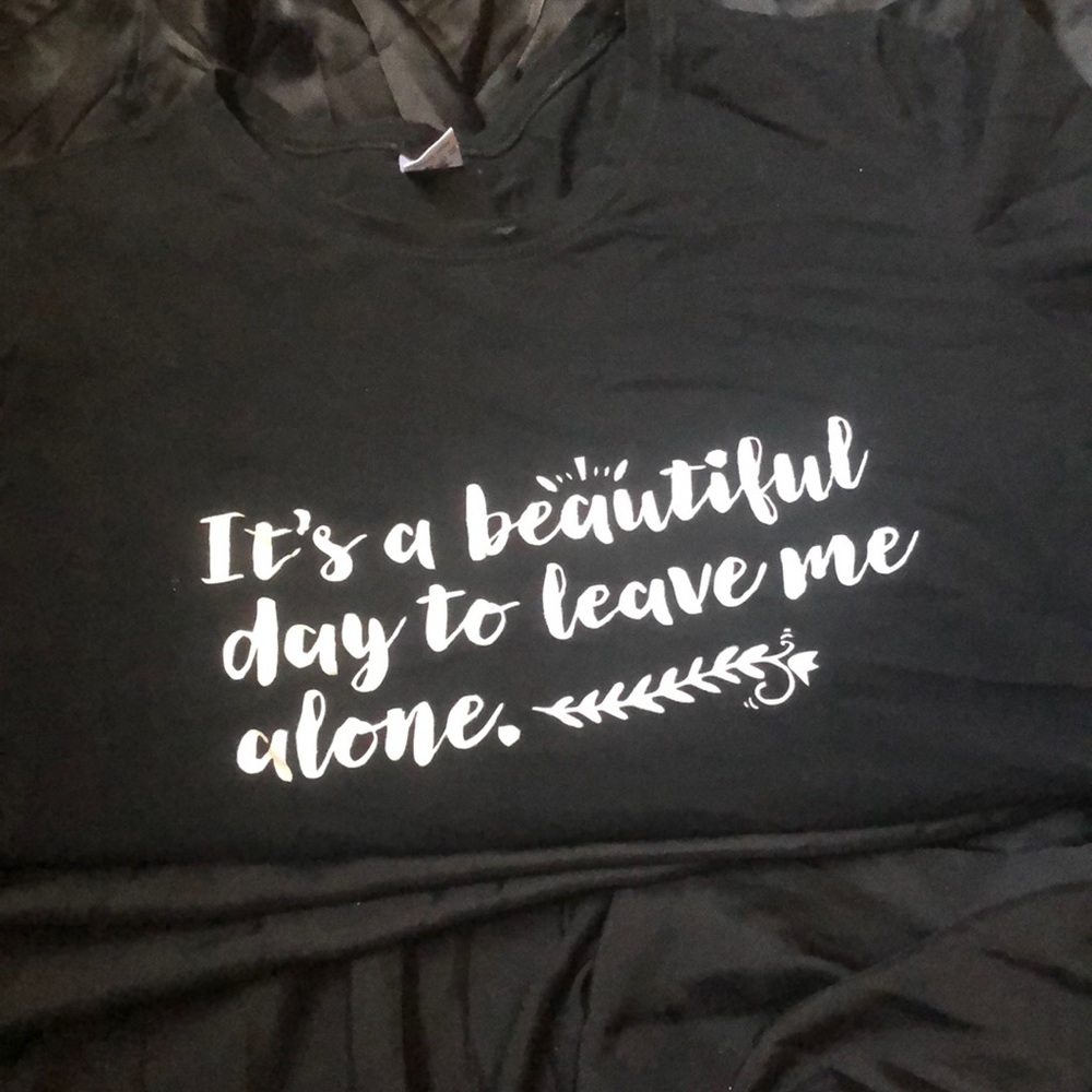 Short sleeve lettered tee!
